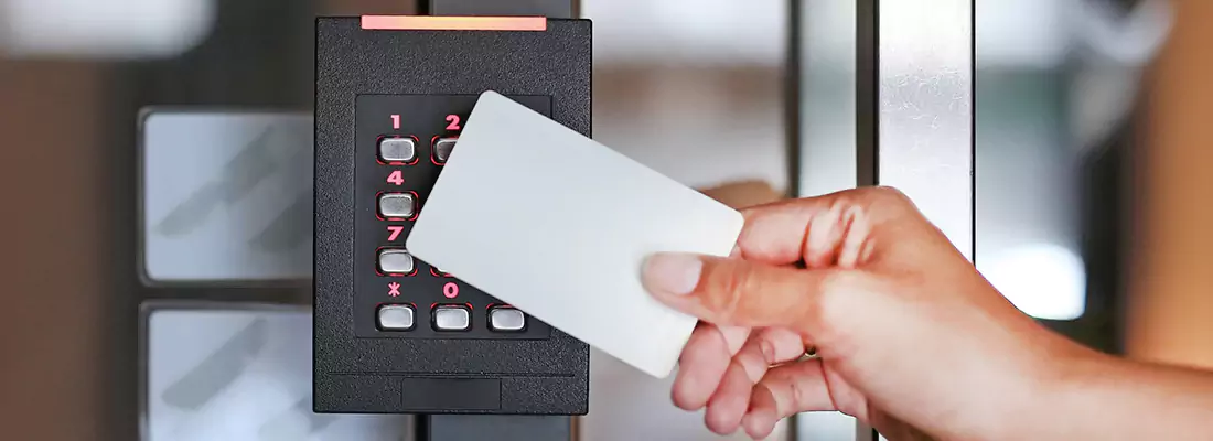 Benefits of Card Lock Readers for Properties in Jacksonville, FL