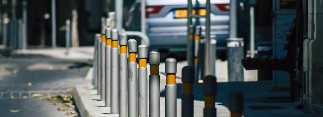 Safe and Convenient Retractable Barrier Column Systems for Properties in Jacksonville, FL